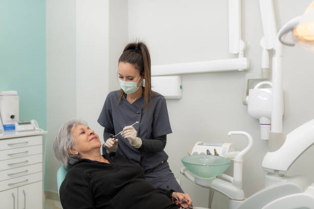 Best Emergency Cosmetic Dentistry (e.g., broken veneers) in Crothersville, IN